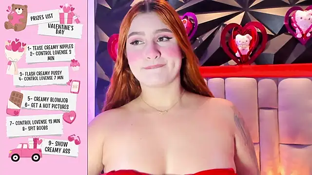 megan_whitee__ webcam