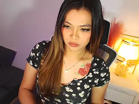 MajesticKitana webcam