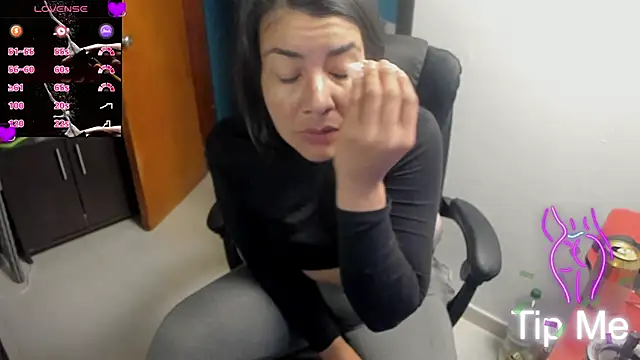 peanut_tangerine webcam