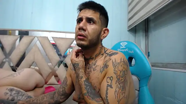 allison_max_tattoo webcam