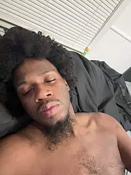 pussyeater_- - Pussyeater_-'s free webcam