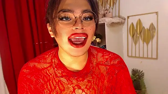 Tasha_Goddess webcam