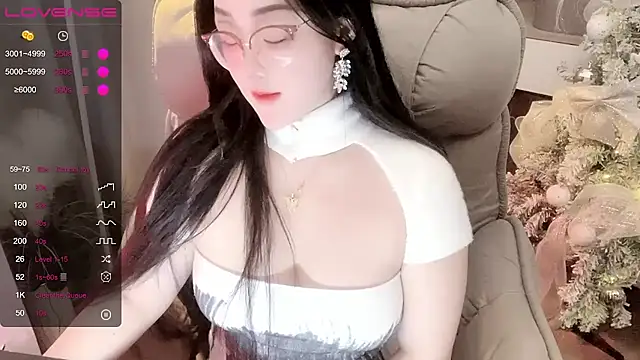 Monica-666888- webcam