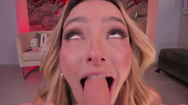 MelissaMoore_ webcam