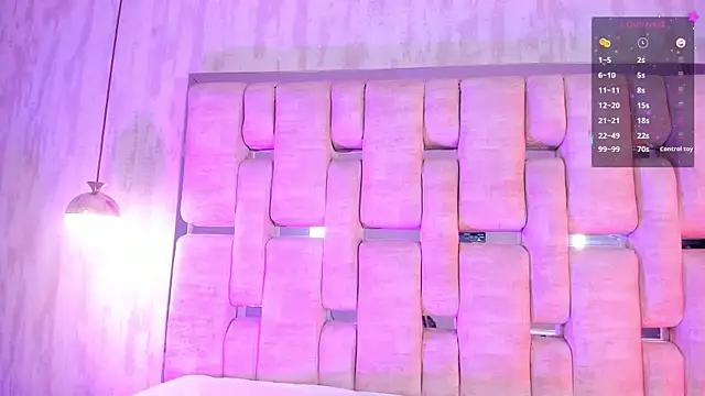 VeronicaFlowers_ webcam