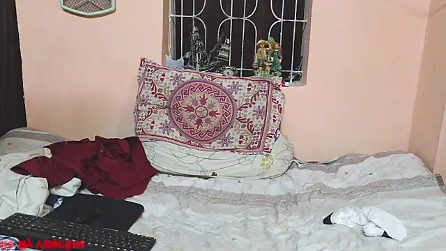 Unique_Theboy webcam