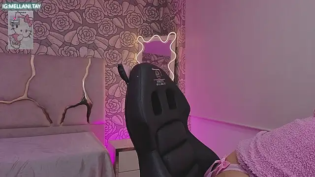 Mellani_tay webcam