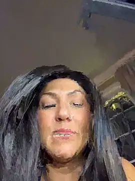 LittleMissEeve webcam