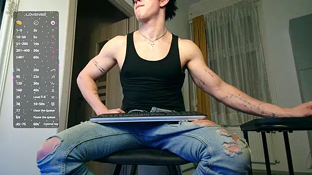 ChristianLevine_ webcam