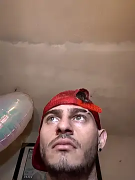 bigcockwhite777 webcam