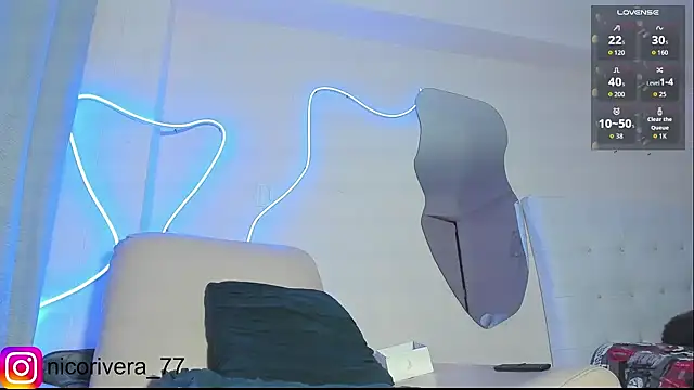 nico_rivera webcam