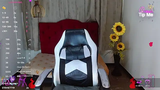 luisa__torres webcam