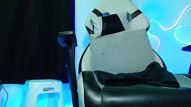 sebastian_horny webcam