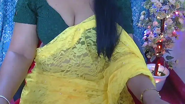 Mallu_Manisha webcam
