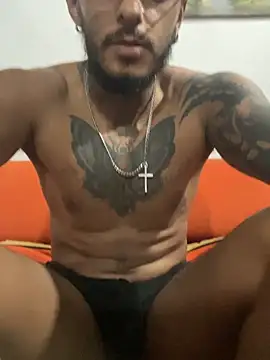 liyamjunior - Liyamjunior's free webcam - UK Sex Cams