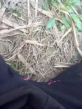 finableknee (Ask my age) - Cum  show