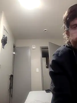 Bottomslut4tops84 webcam