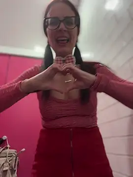 NataKitten from StripChat is Freechat