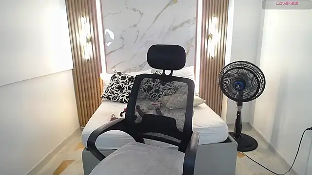 Mariana_Rojas webcam