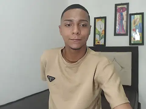 hotboyluxe webcam
