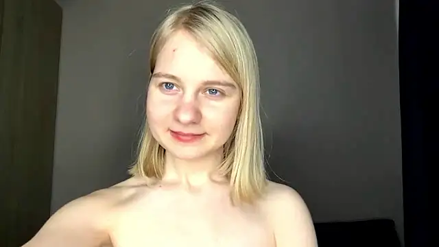 odelinaficken - OdelinaFicken's free webcam