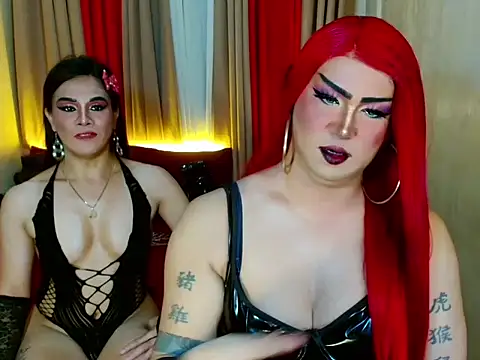 Incredible_Shemale webcam