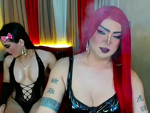 Incredible_Shemale webcam