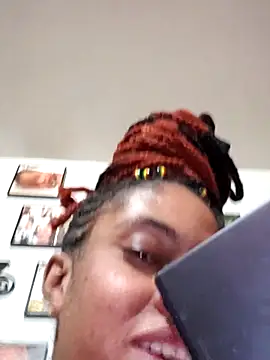 HONEYSWEETS_LIVE webcam