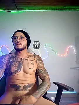 sebastian_horny webcam