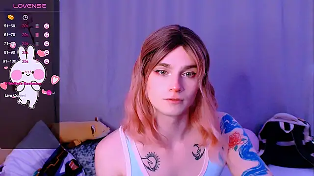 Alice_Hells webcam