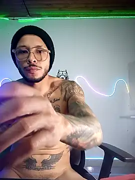 sebastian_horny webcam