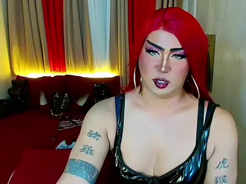 incredible_shemale - Incredible_Shemale's free webcam - UK Sex Cams