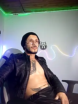 sebastian_horny webcam