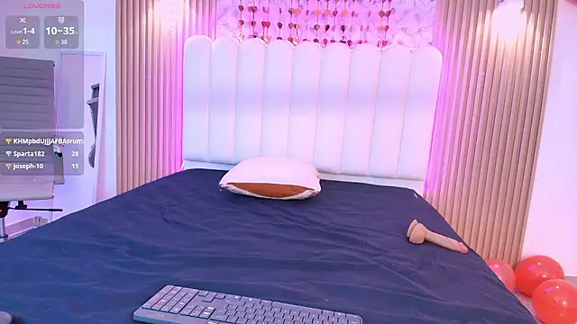 Amira_Alzahra webcam