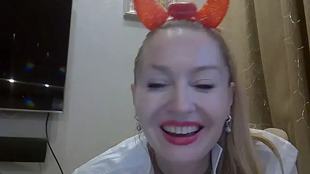 ZarinaSwift webcam