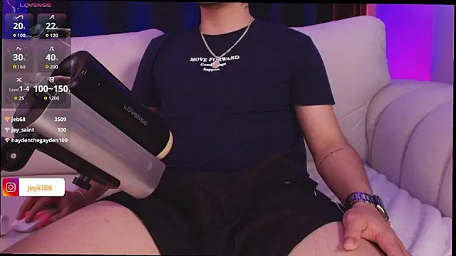 Guccy_Boy_Club webcam