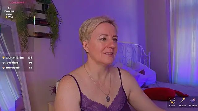 nika_smit - Nika_Smit's free webcam - UK Sex Cams