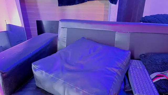 nova_salvatore webcam