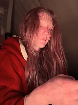 GoldenFlameGoddess webcam