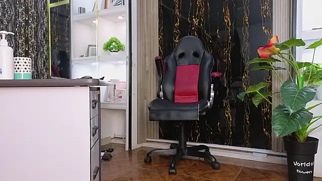 MissEscarleth webcam