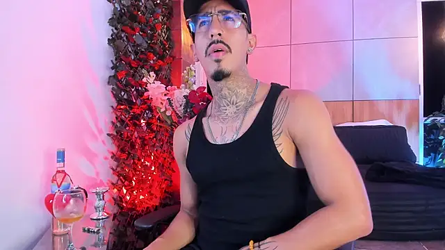 Donovan_Desmond webcam