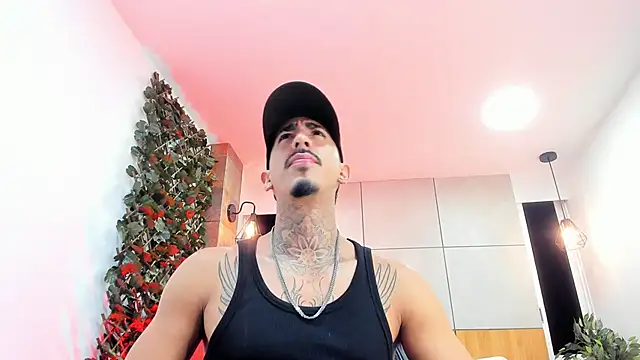 Donovan_Desmond webcam