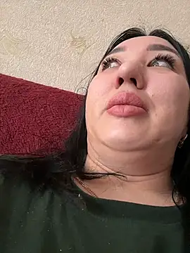 Naughtbaby_2025 webcam