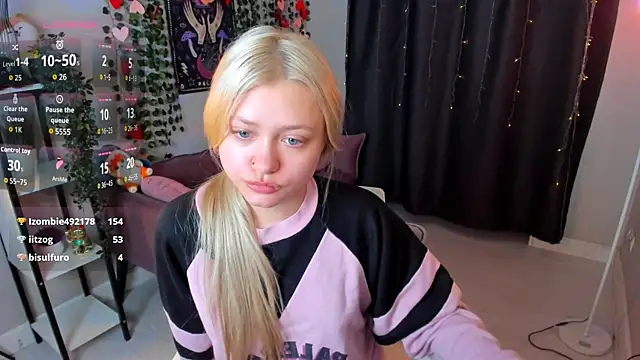 Millie_Vanillies webcam