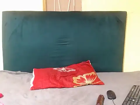 Freaky-Nicky18 webcam