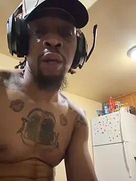 thefreakscomeoutatnight webcam