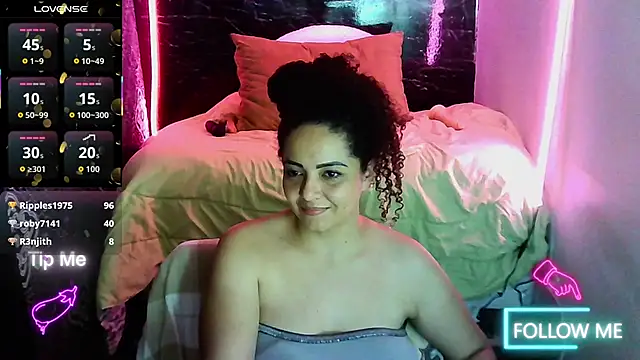 _naughty_milf webcam