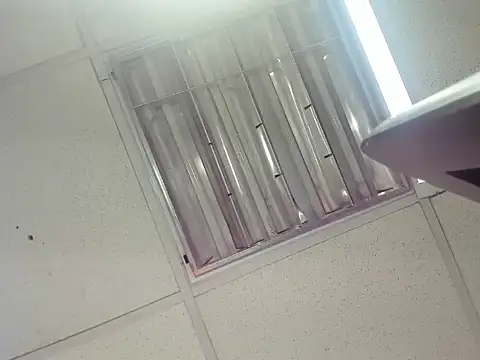 Aisha_hotts777 webcam