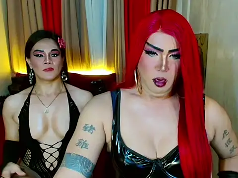 Incredible_Shemale webcam