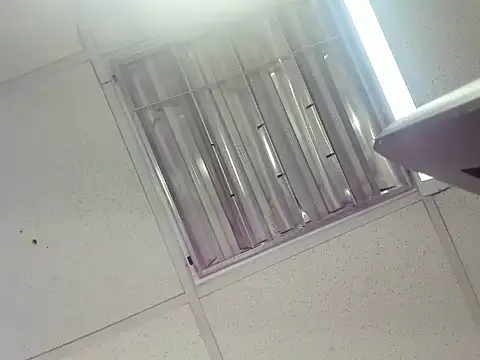 Aisha_hotts777 webcam